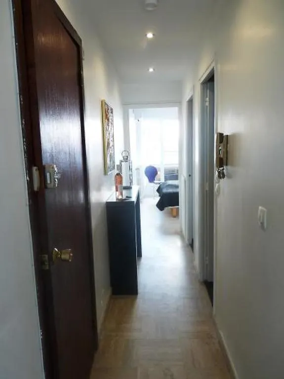 Gazaniere One Bed Lägenhet Cannes 0*,  Frankrike
